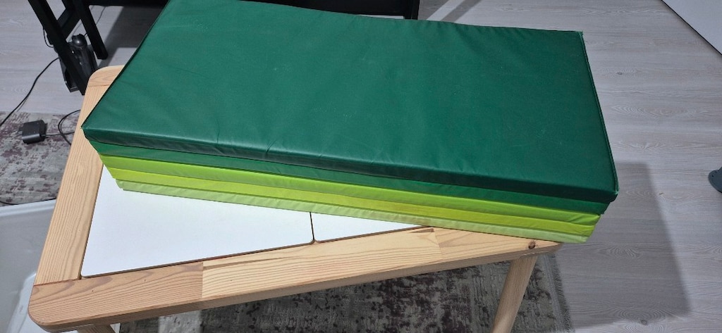 ikea oyun masası ve minderi - 3