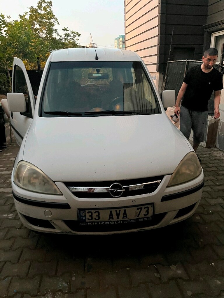 opel combo 2009 model - 2