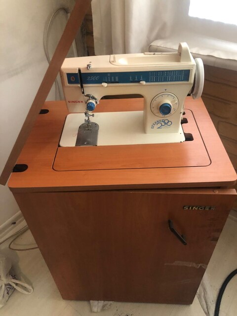 Singer Efsane 2500 model dikiş makine