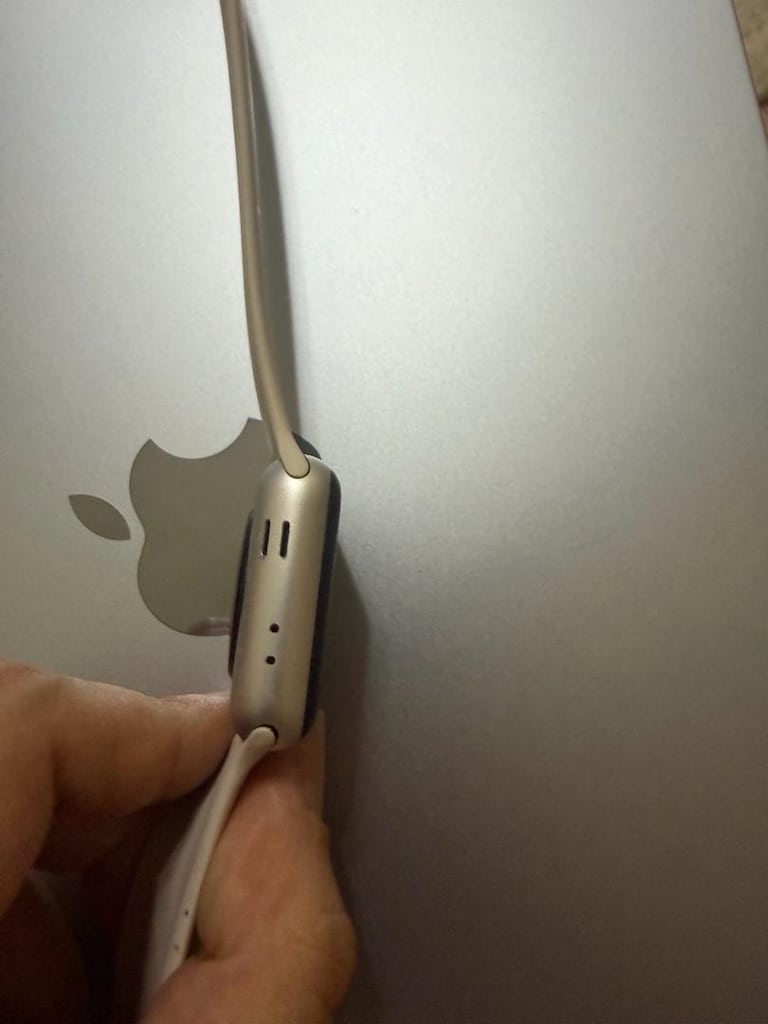 Apple Watch series 3 38mm - 7