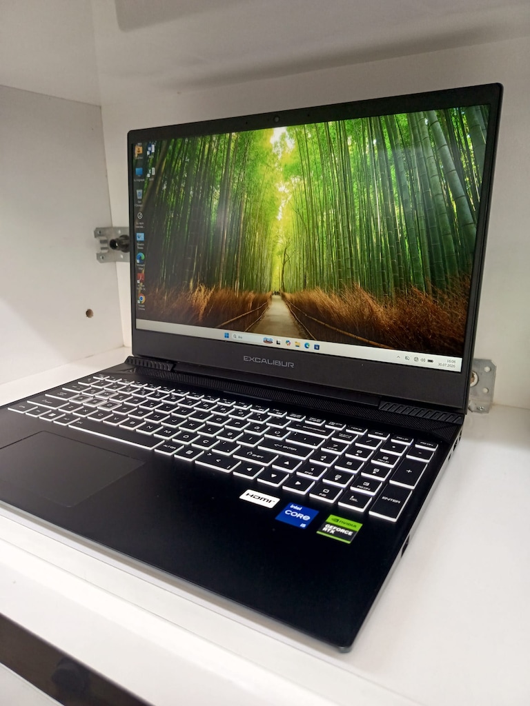 EXCALİBUR G770 GAMİNG İ5 12450H İŞLEMCİ + 3050 4GB EKRAN KARTI - 20