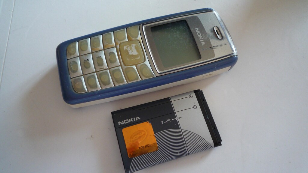 Nokia 1110i Tuşlu Telefon - 4