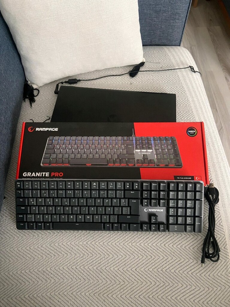 Rampage Granite Pro gaming klavye - 2