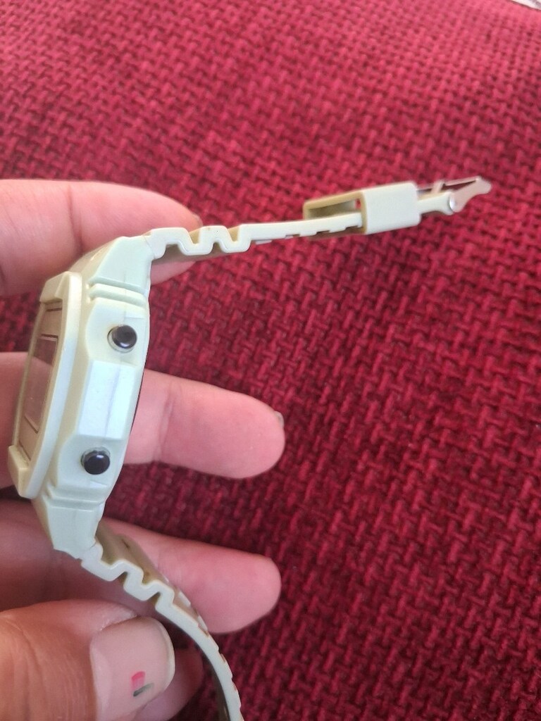kolay saati pili yok 20 TL ye pil al tak çalışsın - 3