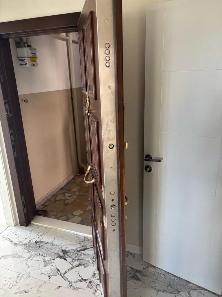 içerenköy teslim sağlam temiz içi dolu ağır çelik kapı - 3