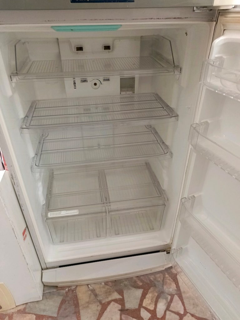 Buzdoabı ve beyaz eşya ağartıcı. Litre fiyatıdır. Kargo var. - 10