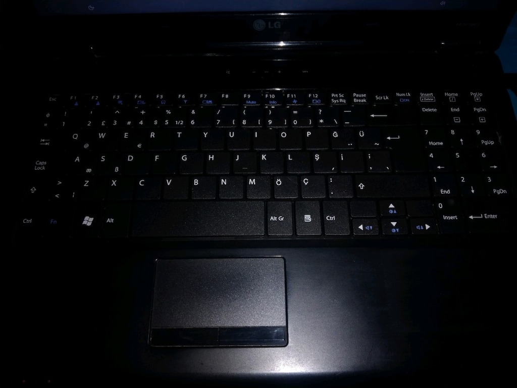 LG laptop notebook i5 - 2
