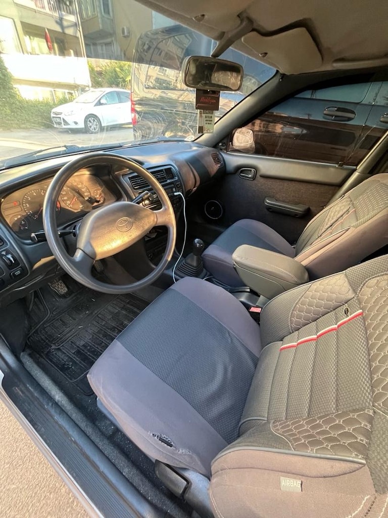 Değişensiz Corolla 98 model 1.3 - 10