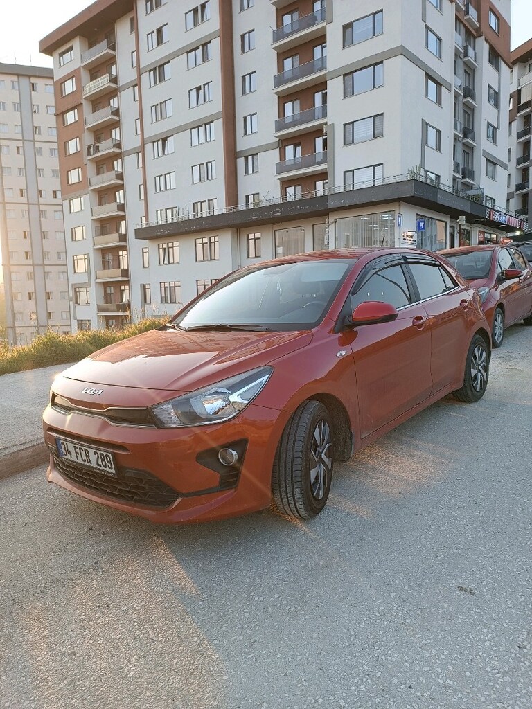 Tramersiz düşük km Manuel Kia Rio 100 HP - 3