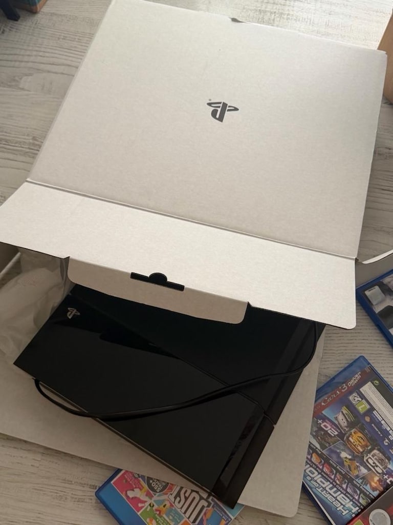 ps4 - 4