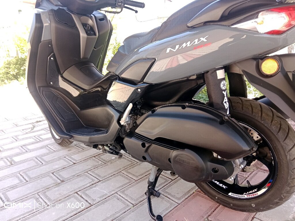 2024 YAMAHA NMAX 155 LİK HATASIZ ÇİZİKSİZ DÜŞÜK KM.3.800KM. AKSESUARLİ - 4