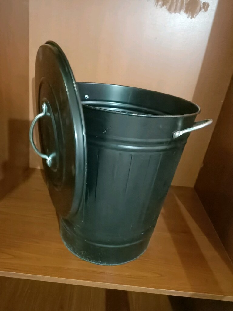 IKEA büyük boy metal çöp kovası - 2
