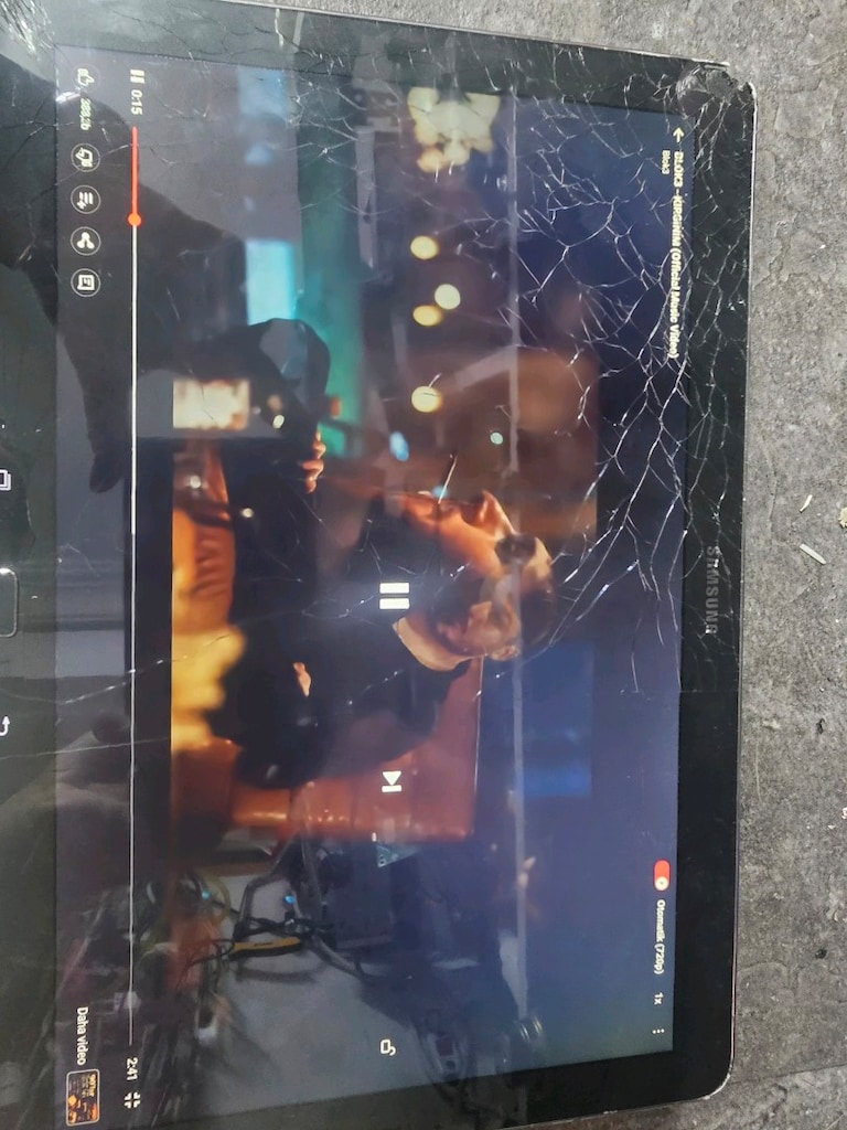 SAMSUNG 12.2 TABLET - 2