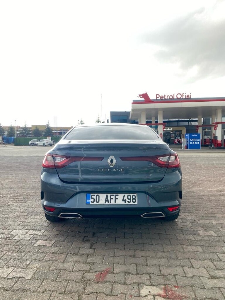 RENAULT MEGANE 1.3 TCE - 3