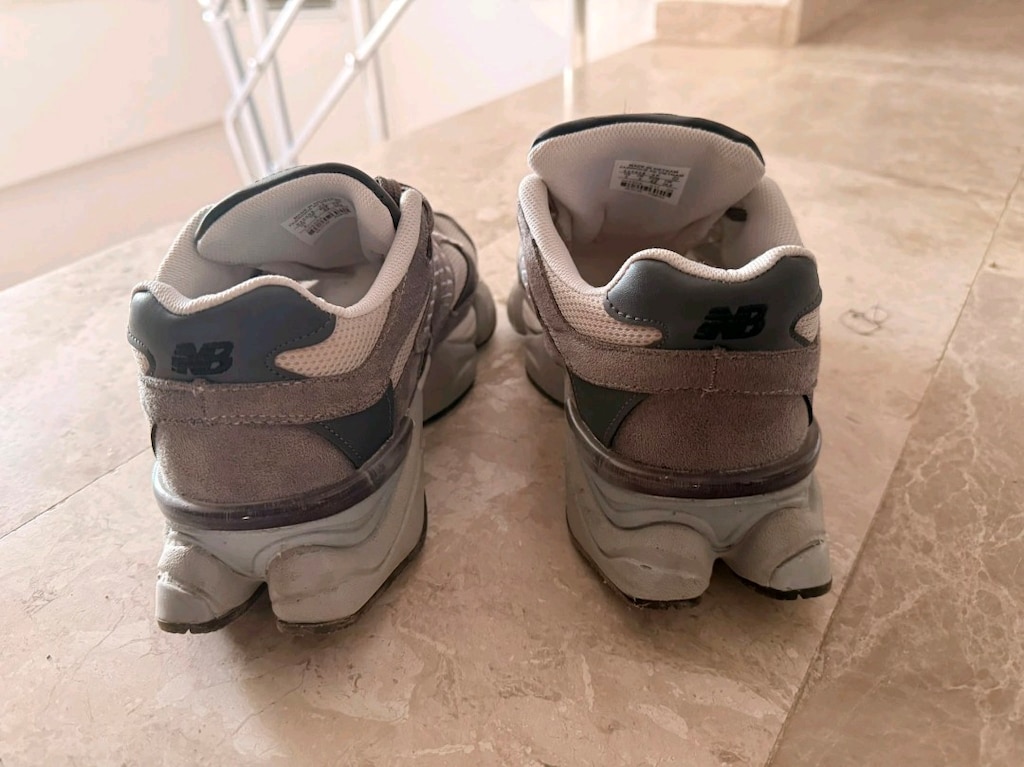 New Balance 9060 replika 42 numara - 2