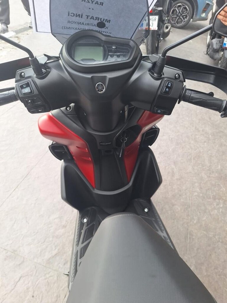 yamaha RayZR 125 0 km - 3