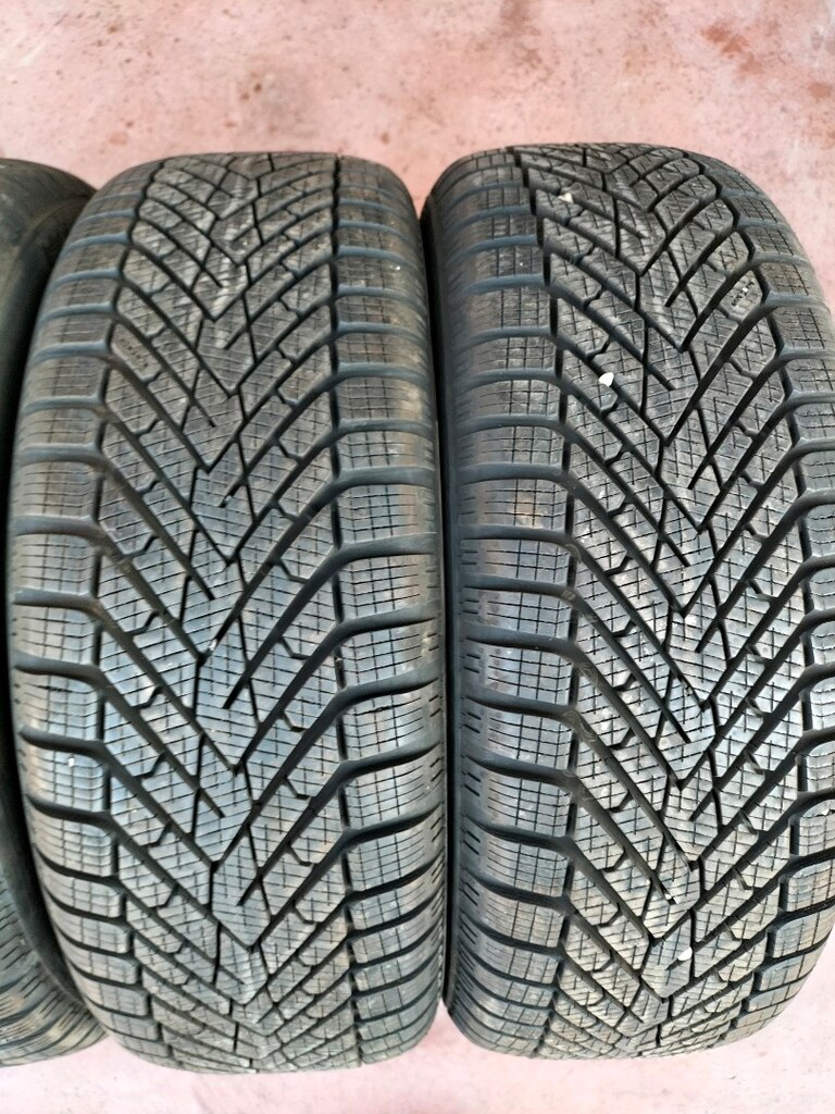 4 adet çıkma lastikler 205 55 r17 sıfır gibi lastikler - 4