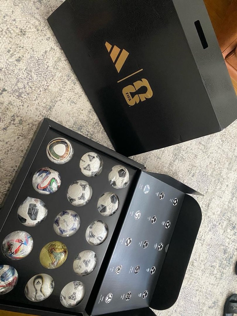 Adidas geçmişten günümüze dünya kupası final topları