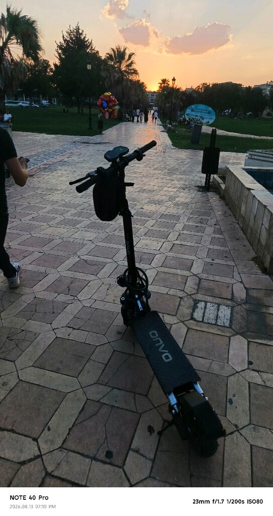 2026 model ONVO elektrikli scooter. Satılık. Sadece 1 ay kullanıldı. T - 3