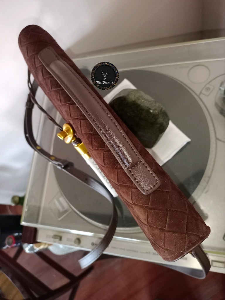 Bottega Veneta Andiamo Clutch - 8
