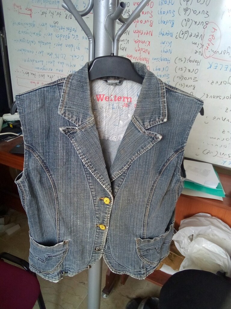 Weitern jeans gri taşlanmış yelek. L patchli