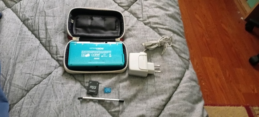 NİNTENDO 3DS=ŞARZ ADAĞTER= KALEM=16GB Hafiza=1=ORJ OYUNCRT-001 PAL EUR - 5
