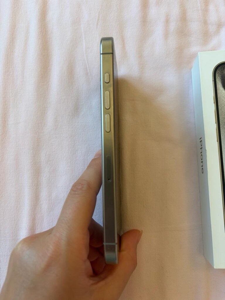 İPHONE 15 PRO 512 GB - 2