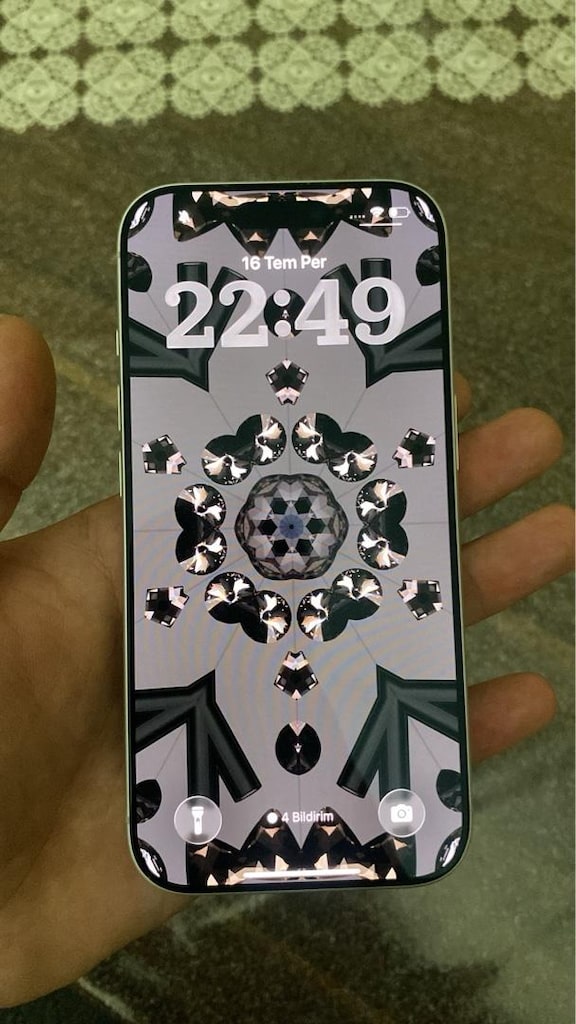 iPhone 17 pro TR 256 gb 3 aylık - 2