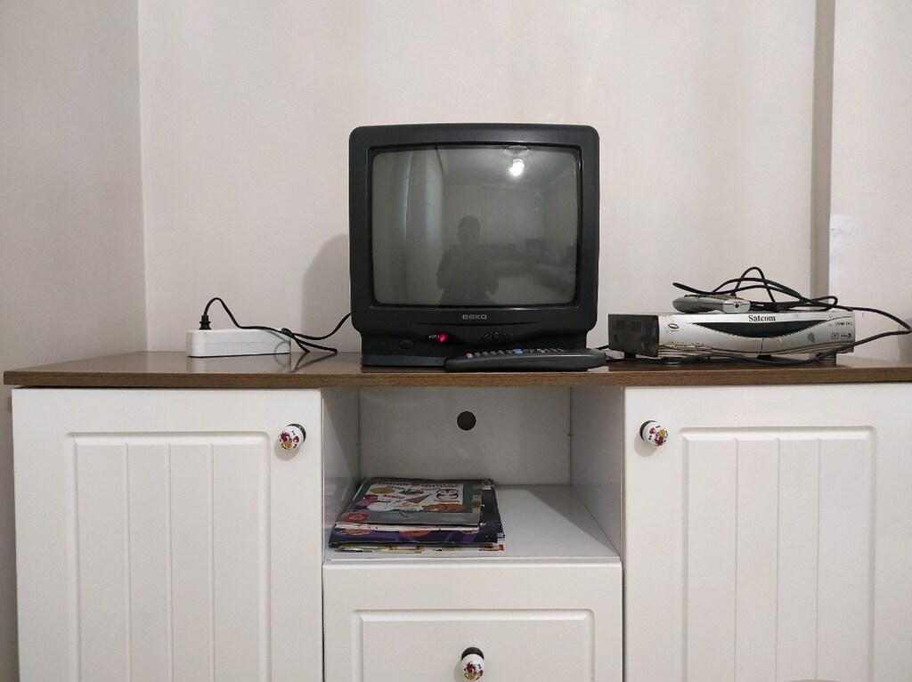 BEKO TV + Kumandası - 2