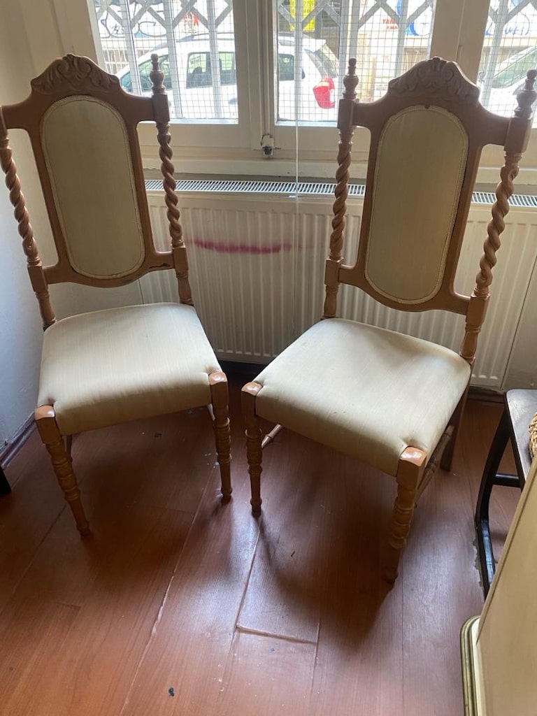 Oymalı Ahşap Klasik Tarz Sandalye – 2 Adet - 5