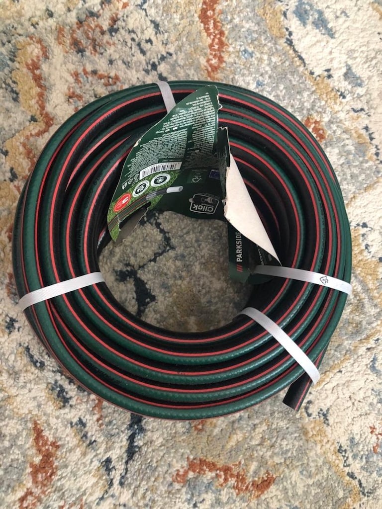 Satılık otomatik bahçe sulama seti. - 9