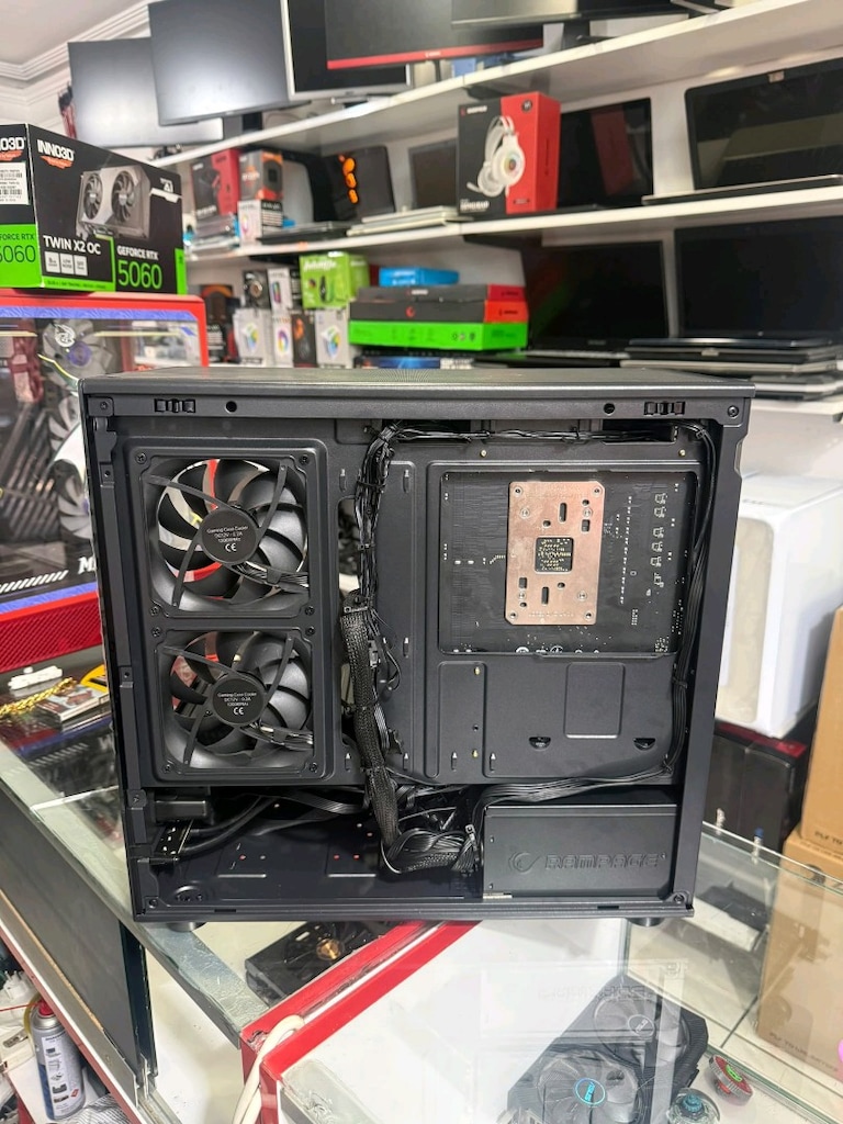 SIFIR RYZEN 5 7600 / RTX 5060 GAMİNG KASA - 2
