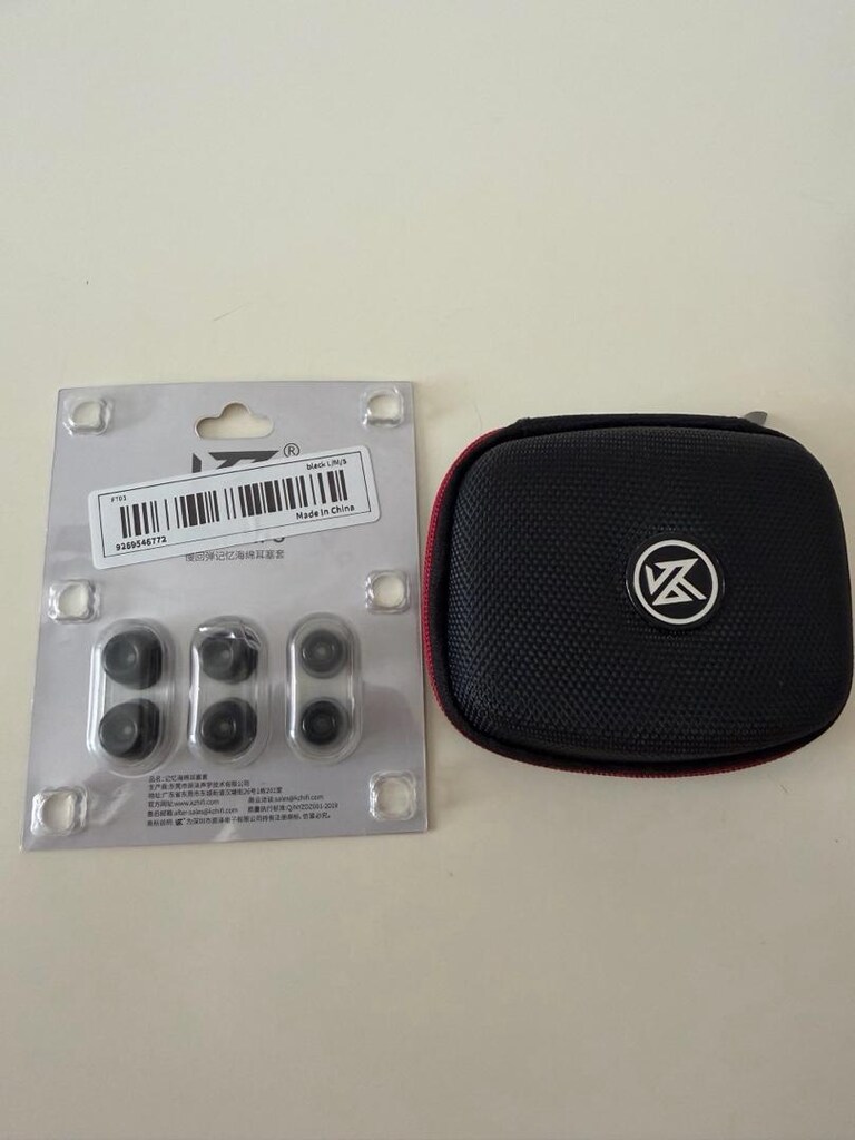 Sıfır KZ ZS10 PRO 2 Aksesuarları ile birlikte - 4