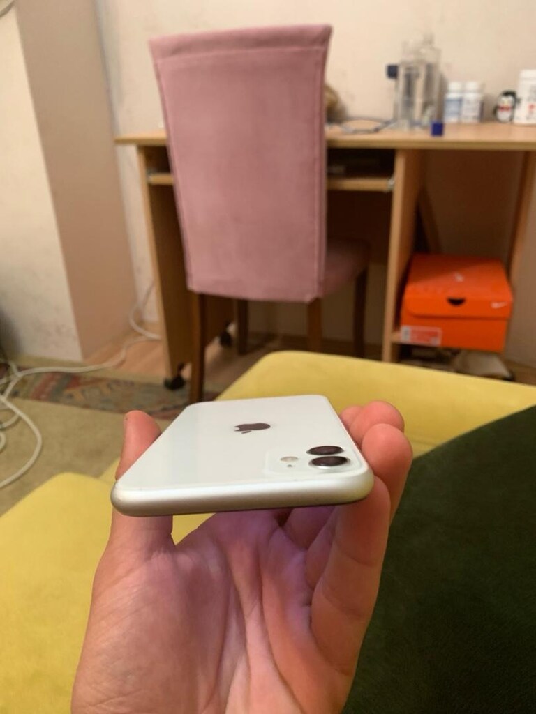 İPHONE 11 128GB - 4