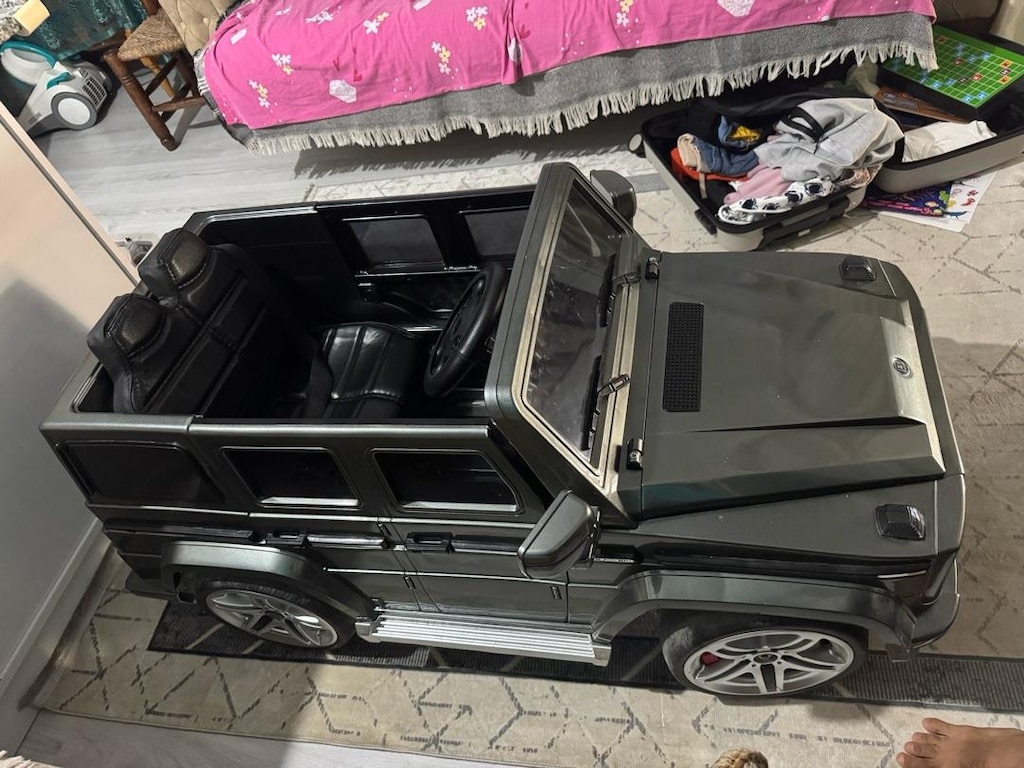 Akülü araba 12v * 12a Mercedes amg bhu439 - 3