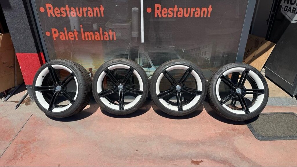 PORSCHE TAYCAN JANTI - 5