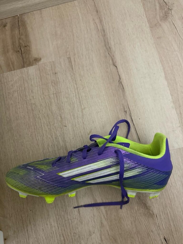 adidas krampon 43,5 - 5