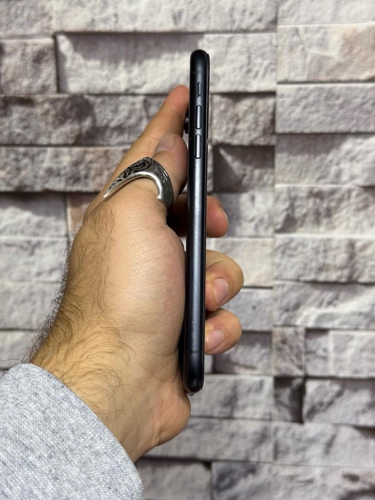 IPhone XR 64 GB TR / Takas Olur - 3
