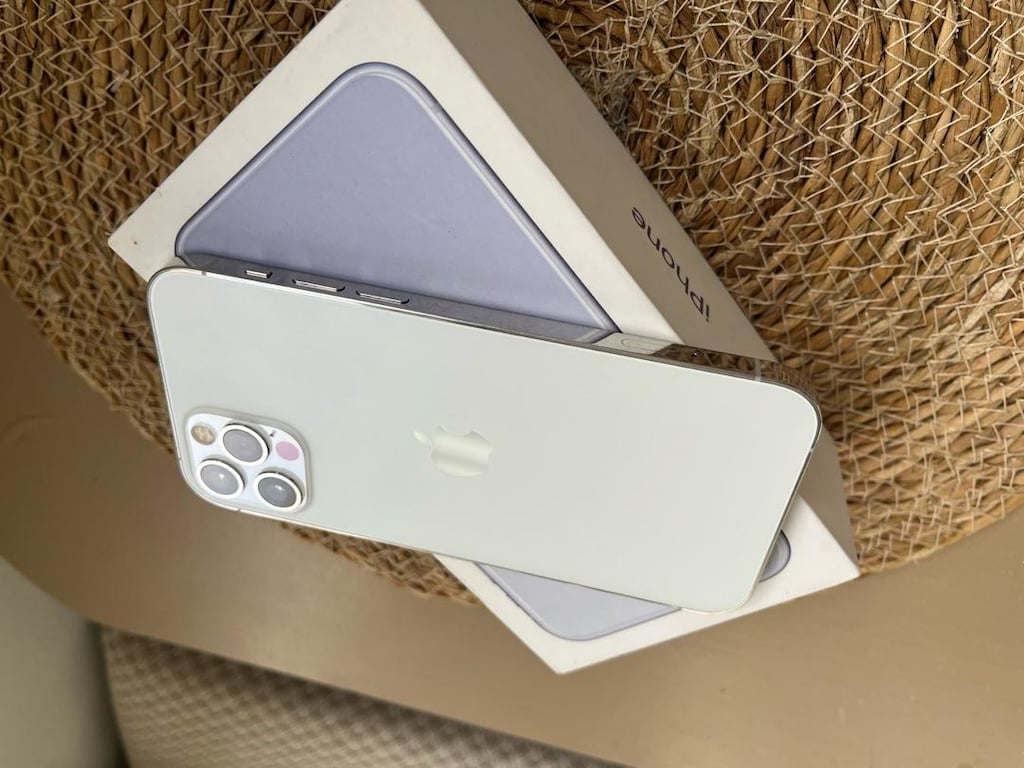 İPHONE 12 PRO - 2