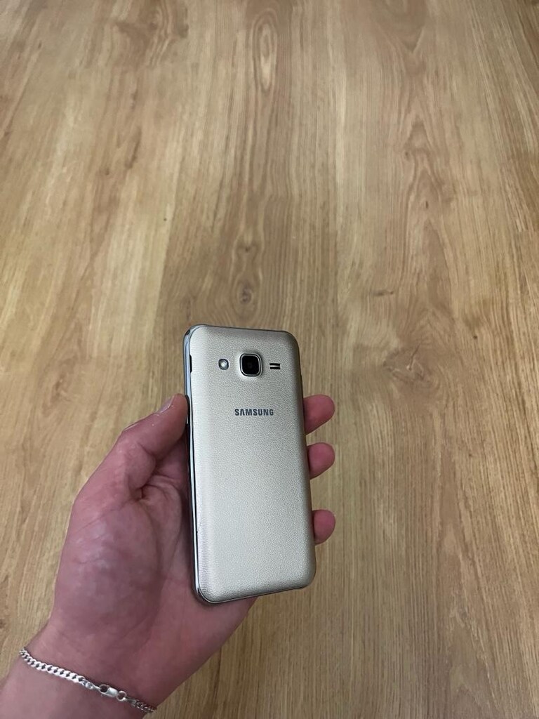 Samsung Galaxy J2 - 3