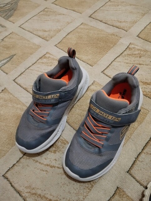 Skechers 31 32 no ayakkabı ışıklı