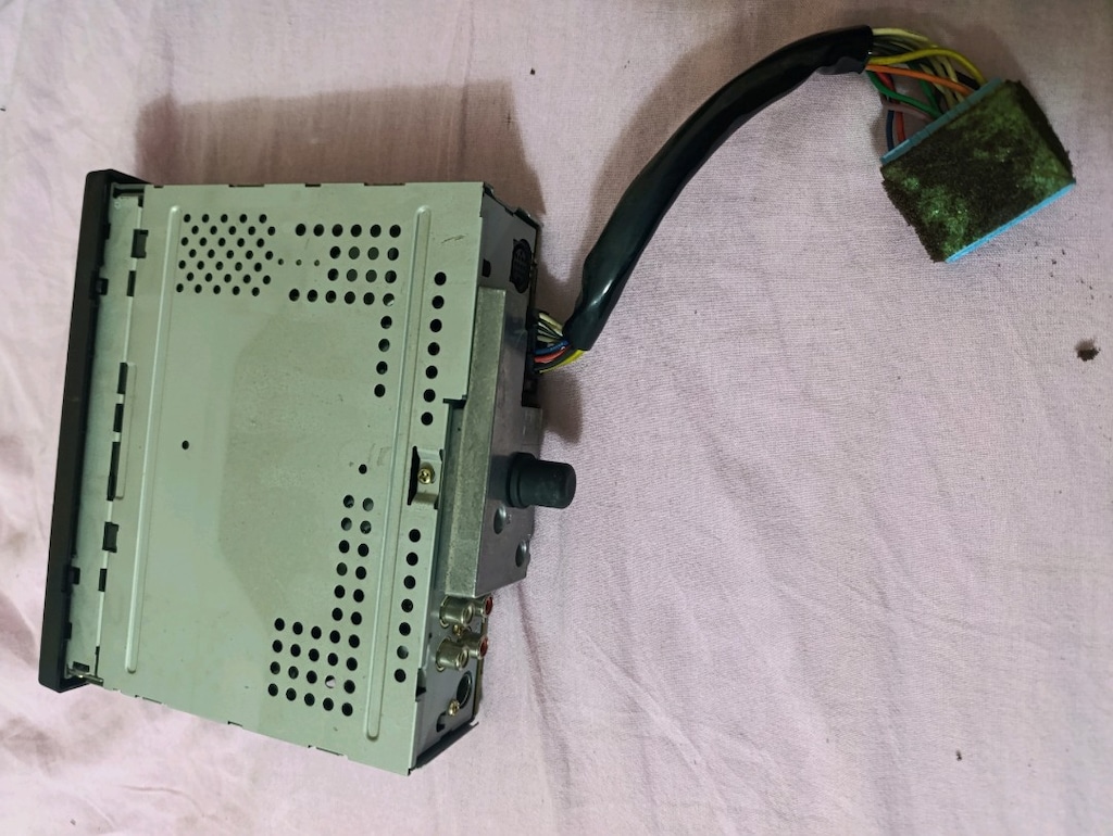 Kenwood krc-579r mask - 6