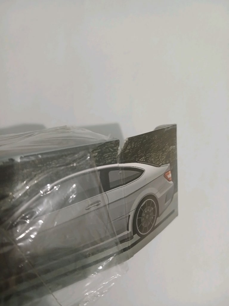 Tarmac Works Mercedes Benz C63 AMG - 10