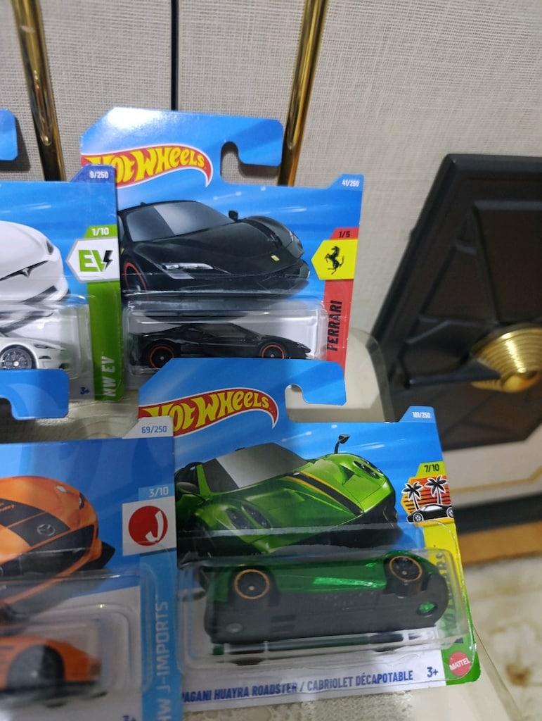Hot Wheels Renkli Mini Araba Seti - 12