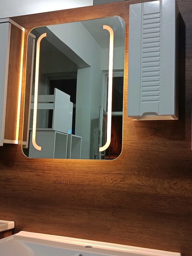 LETLI AYNALI &BALON KAPAK BANYO DOLABI SETİ - 9