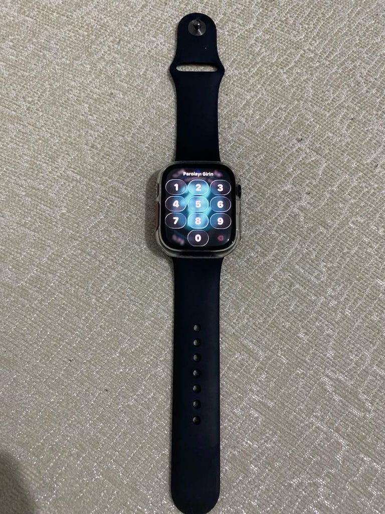 Apple Watch Series 7 45 mm GPS | Kutu + Metal Kordon + 3’ü 1 Arada Kab - 2