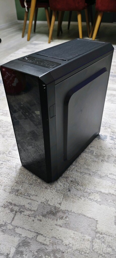 Vento marka RGB 4 fanlı Bilgisayar Kasası - 2