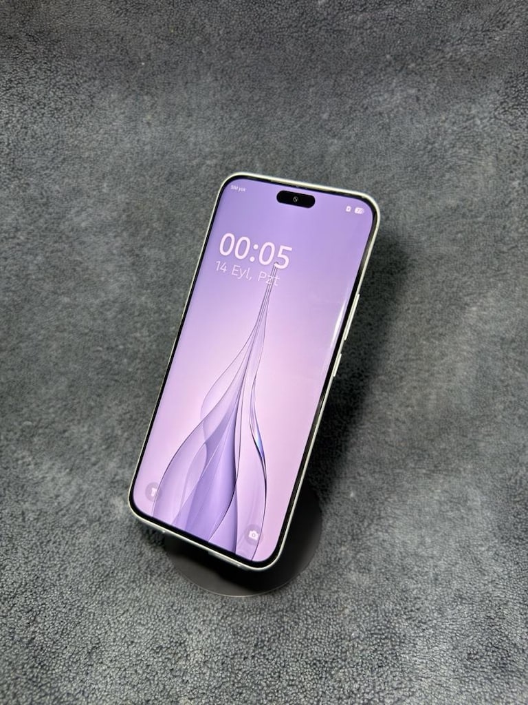 Tecno spark slim 5g 256gb 16gb - 3