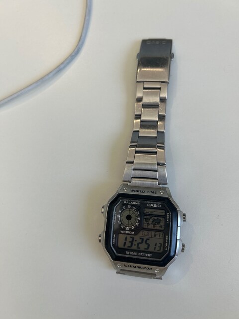 Casio ae-1200 royale erkek saati
