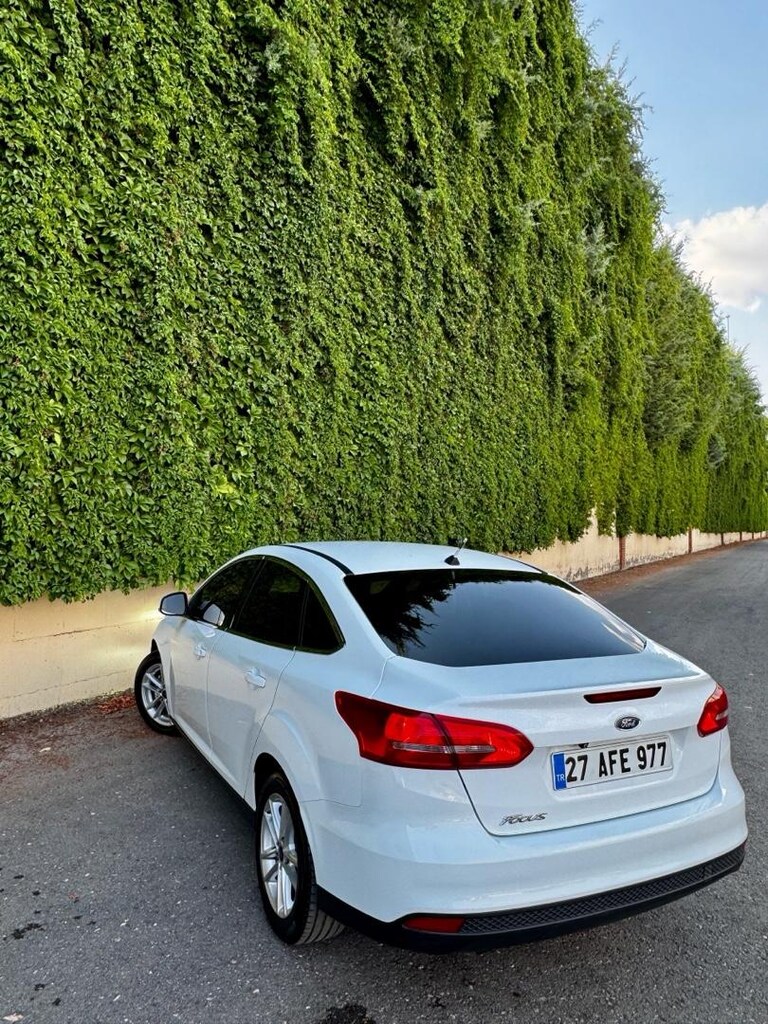 Sahibinden Temiz Bakımlı FordFocus Trend x - 11